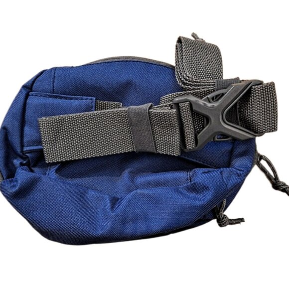 Outdoor Products Essential Waist Pack Blue 146 cubic inches NWT - Picture 5 of 6
